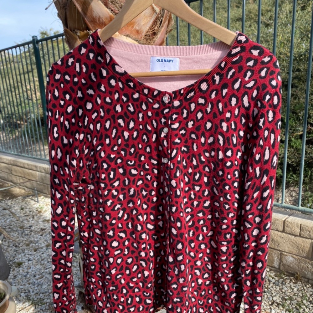 Old navy cardigan